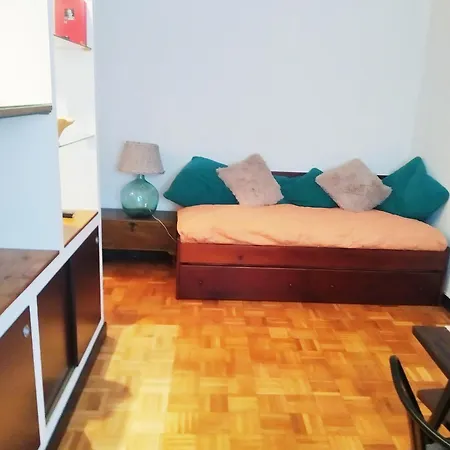 Estrella, Con Parking דירה
